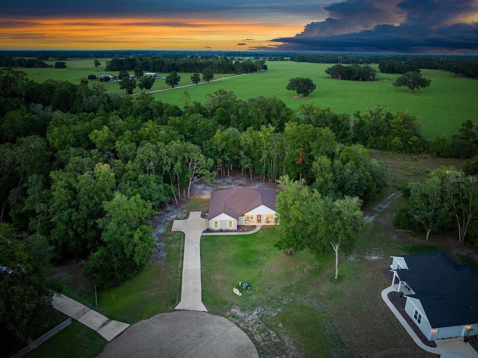 4.5 Acres of Residential Land with Home for Sale in High Springs, Florida