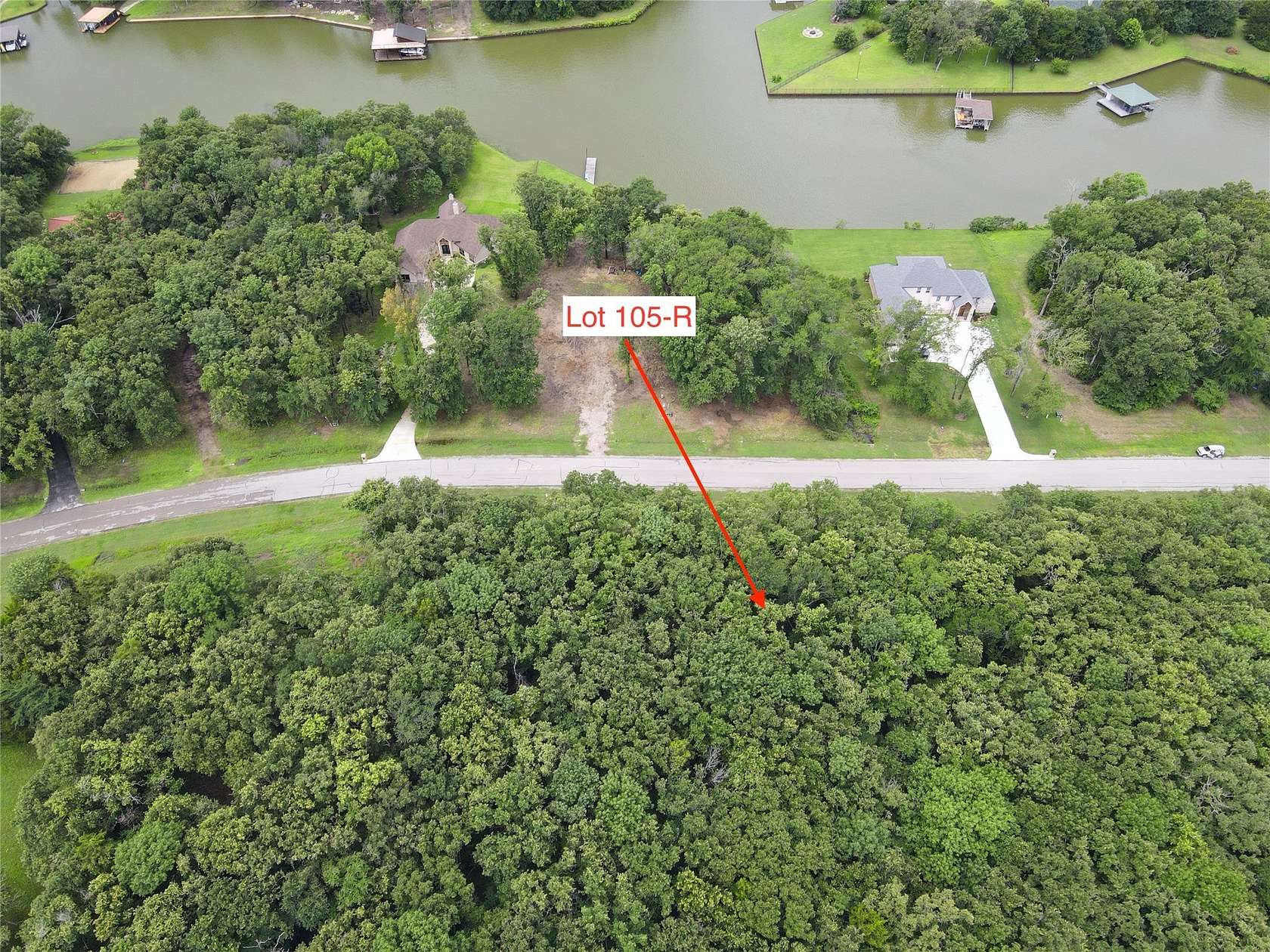 2 Acres of Residential Land for Sale in Corsicana, Texas
