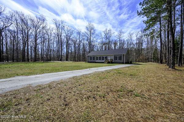 5.64 Acres of Residential Land with Home for Sale in New Bern, North Carolina
