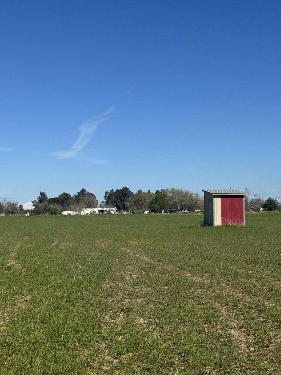 5 Acres of Land for Sale in Gerber, California