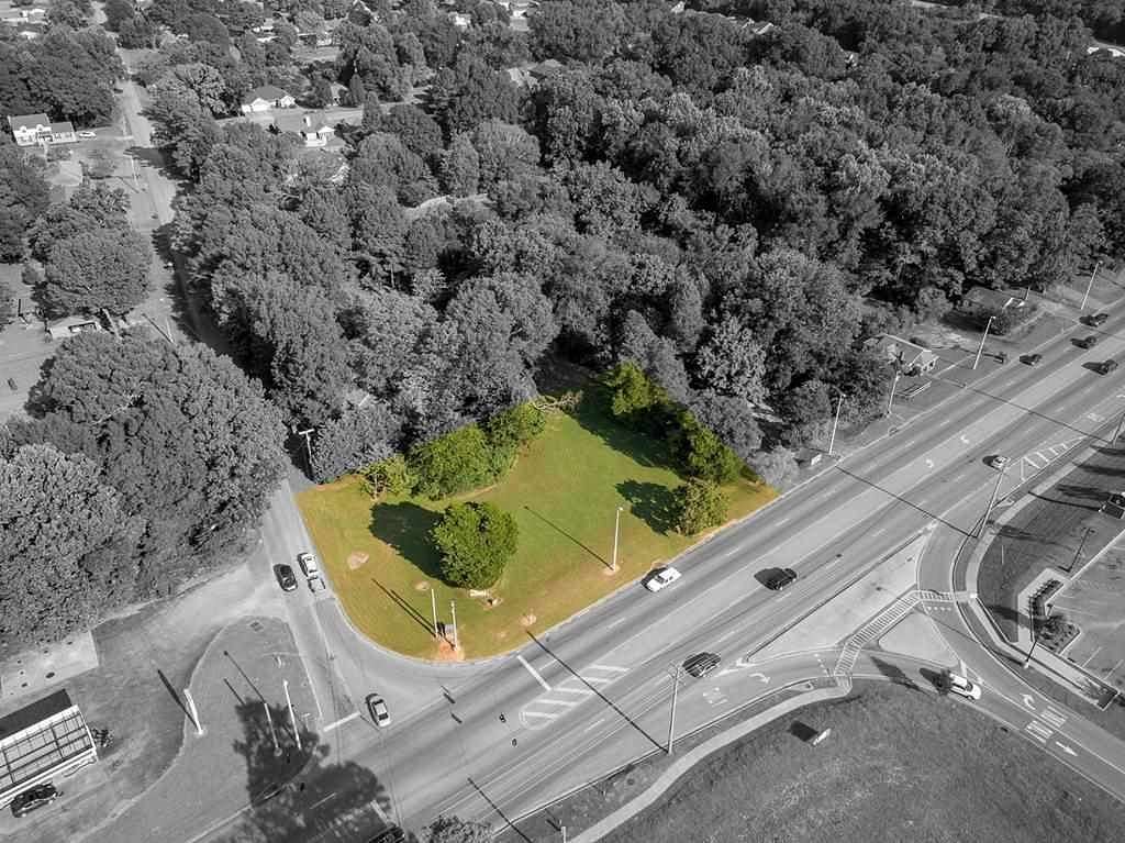 0.48 Acres of Mixed-Use Land for Sale in Florence, Alabama