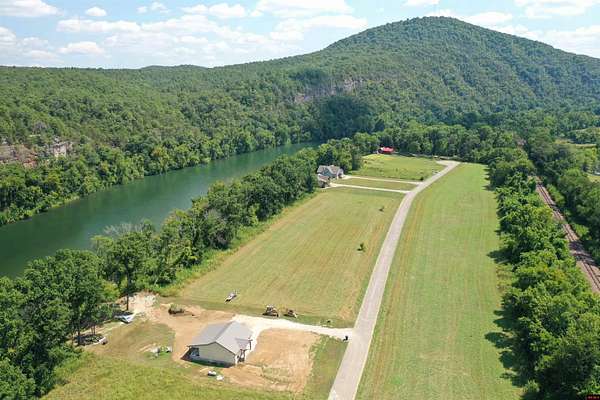 0.91 Acres of Residential Land for Sale in Norfork, Arkansas