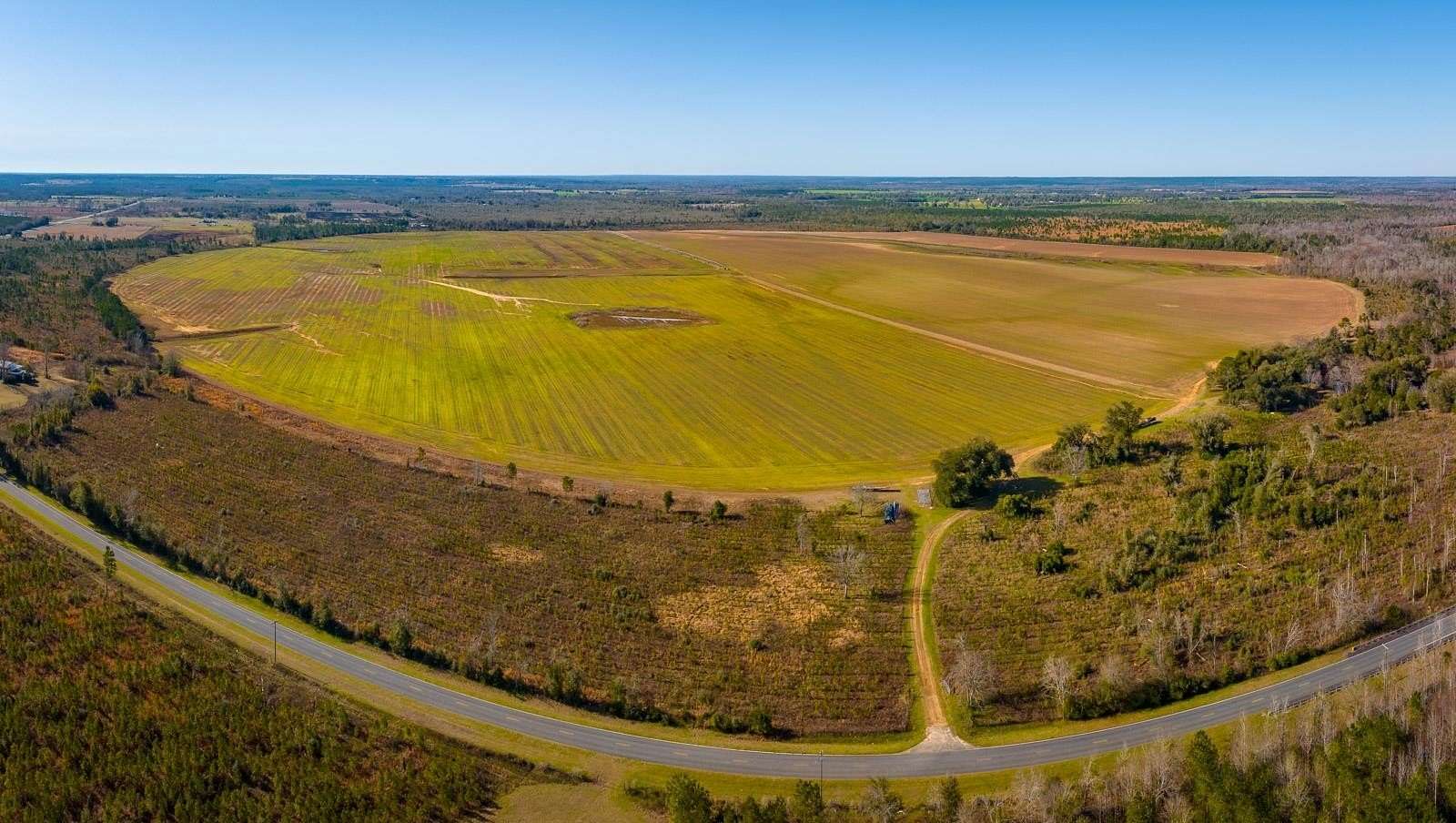 577 Acres of Recreational Land & Farm for Sale in Marianna, Florida
