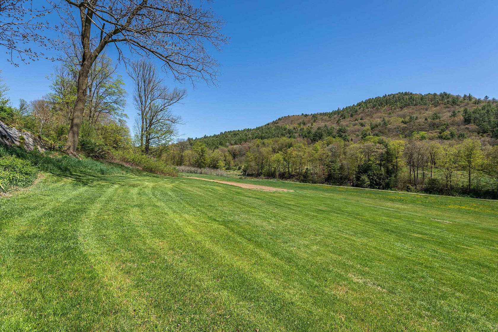 84 Acres of Agricultural & Residential Land for Sale in Chester, Vermont