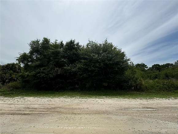 1.25 Acres of Residential Land for Sale in Clewiston, Florida