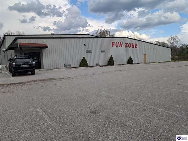 2.8 Acres of Commercial Land for Sale in Radcliff, Kentucky