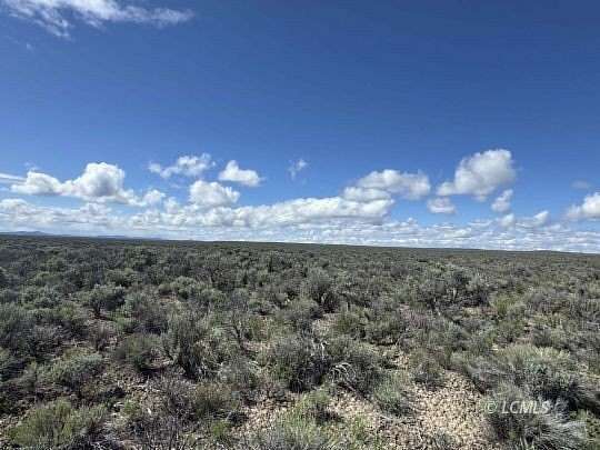 20 Acres of Land for Sale in Christmas Valley, Oregon