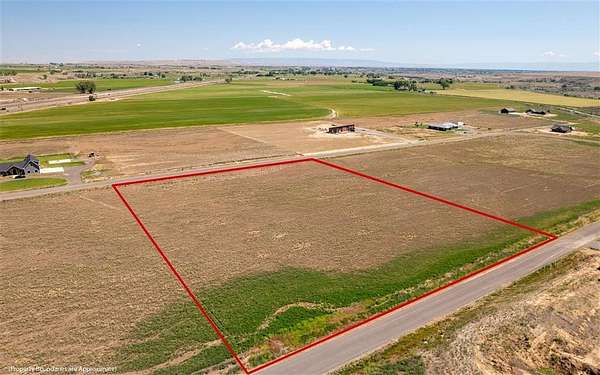 6 Acres of Land for Sale in Powell, Wyoming