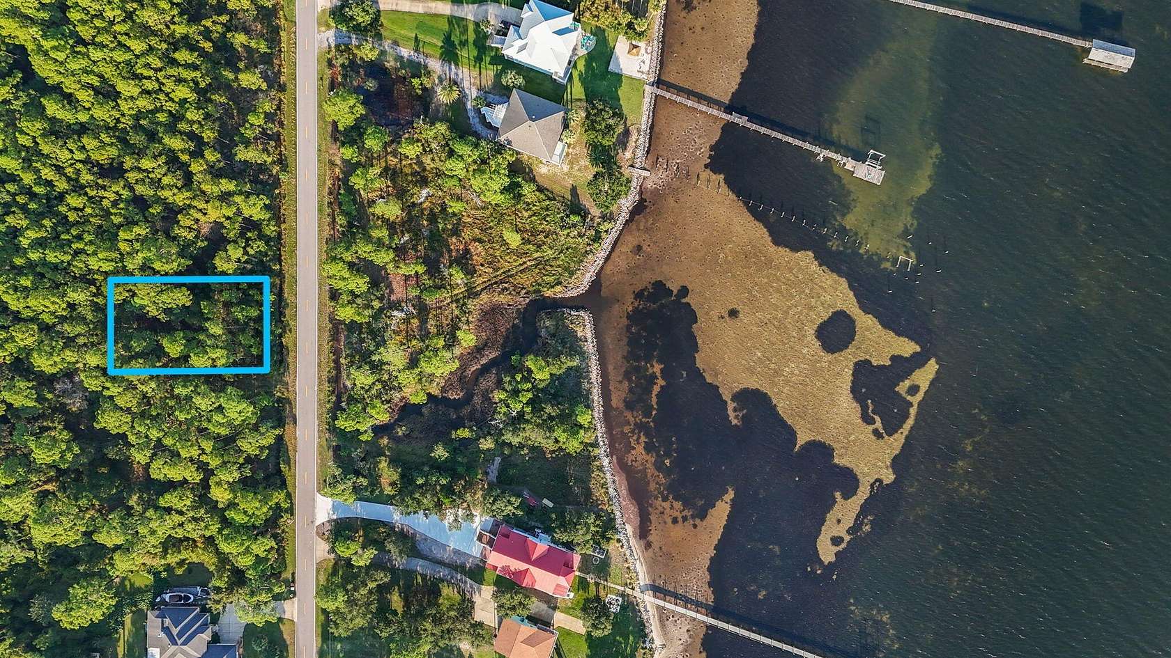 0.27 Acres of Residential Land for Sale in Gulf Breeze, Florida