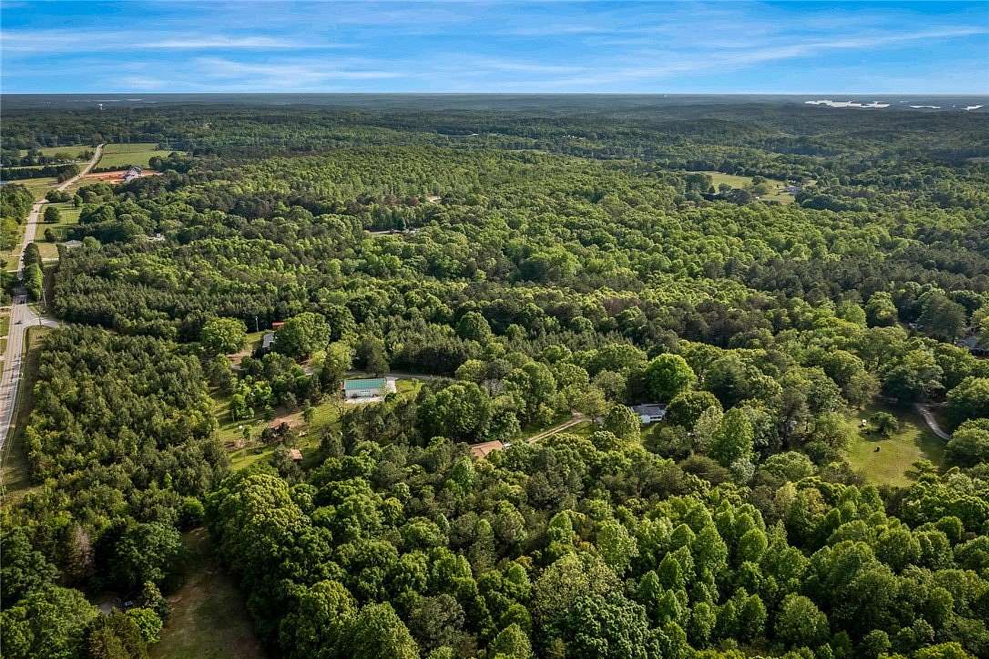 14 Acres of Land for Sale in Six Mile, South Carolina