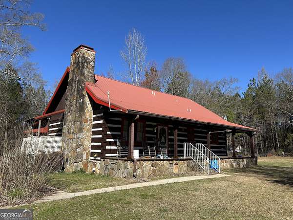 82.2 Acres of Land with Home for Sale in Villa Rica, Georgia