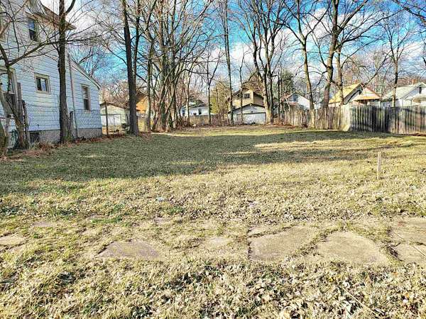 0.14 Acres of Residential Land for Sale in Rockford, Illinois