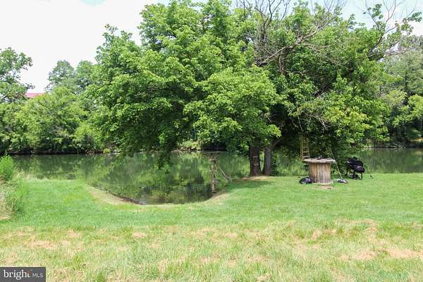 1 Acre of Land for Sale in Woodstock, Virginia