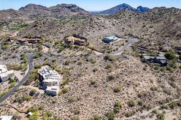 1 Acre of Residential Land for Sale in Paradise Valley, Arizona