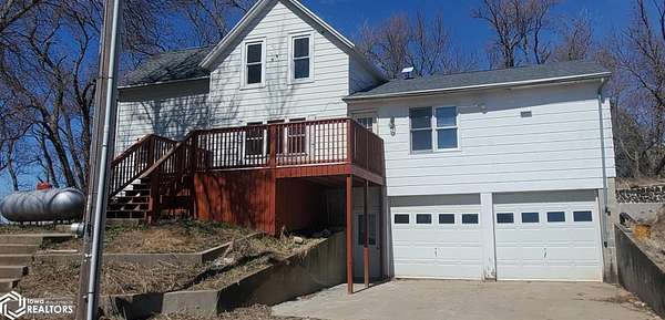 9.56 Acres of Residential Land with Home for Sale in Schleswig, Iowa