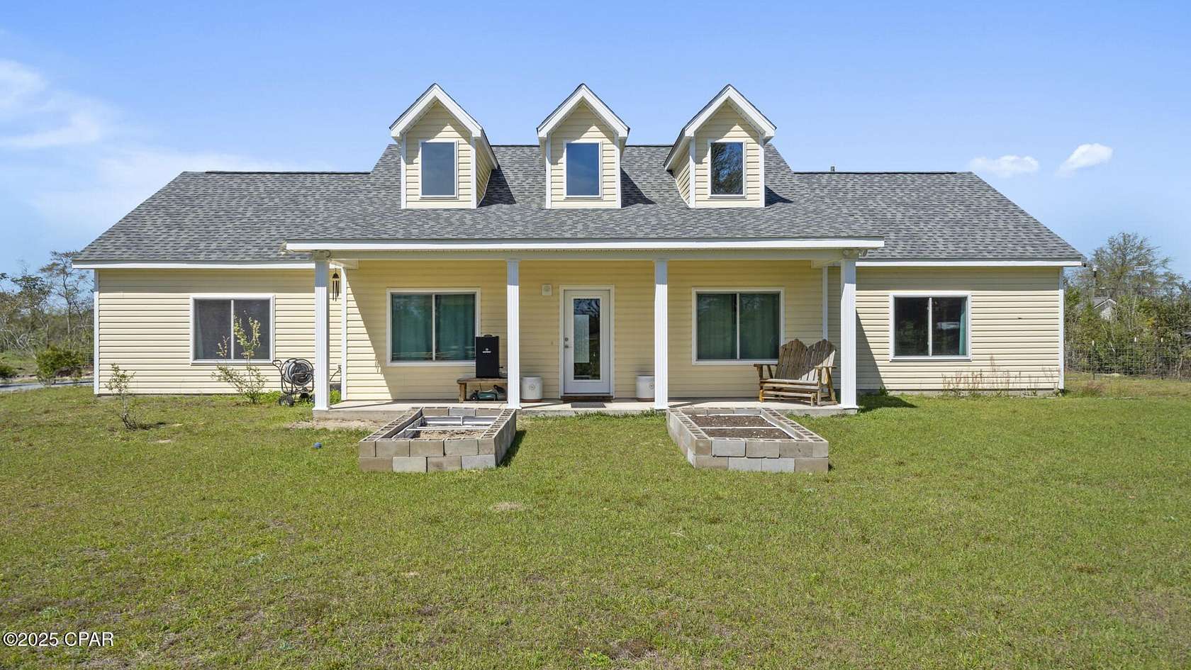 5 Acres of Land with Home for Sale in Youngstown, Florida