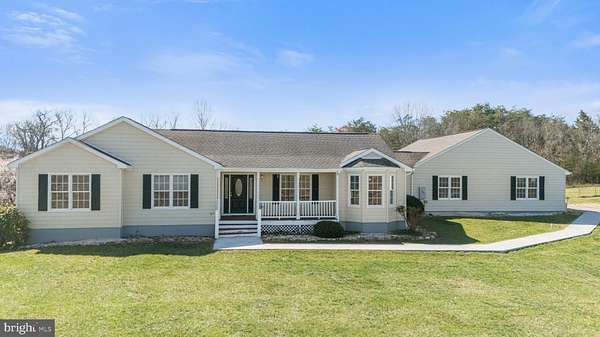 80 Acres of Land with Home for Sale in Bedford, Virginia