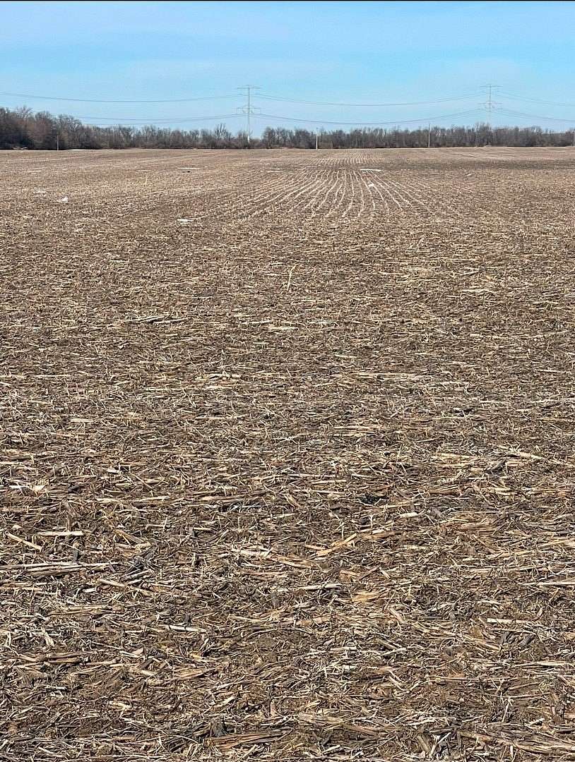 10.1 Acres of Land for Sale in Wilmington, Illinois