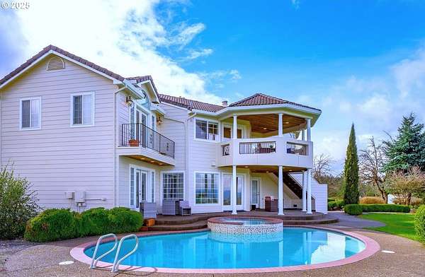 4.85 Acres of Residential Land with Home for Sale in Amity, Oregon