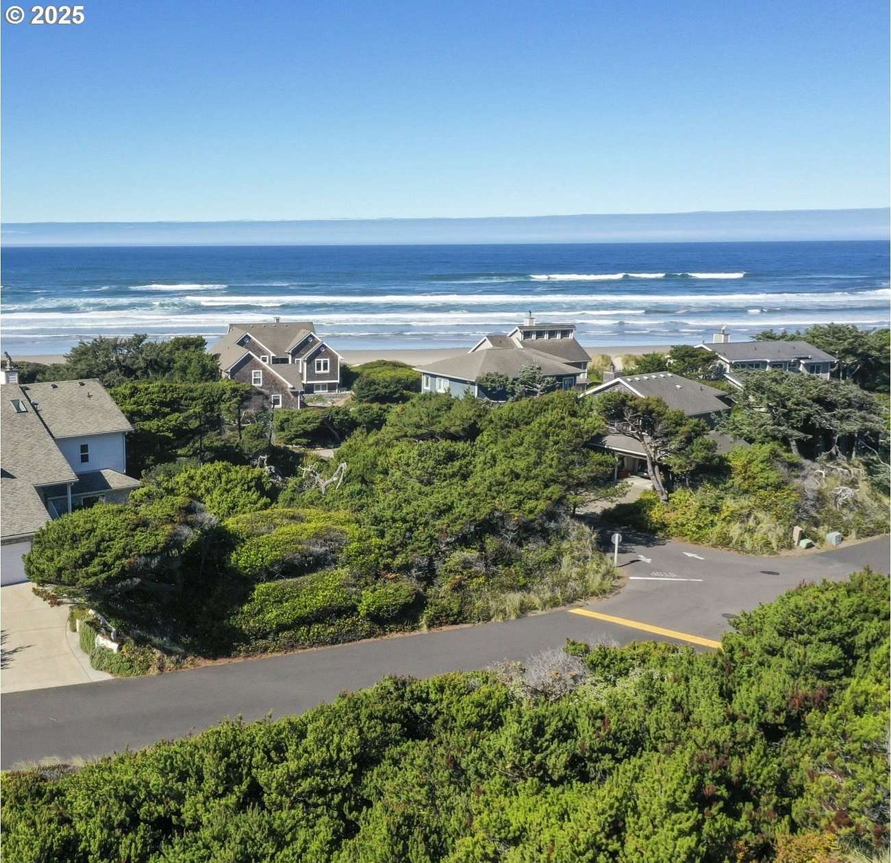 0.16 Acres of Residential Land for Sale in Florence, Oregon