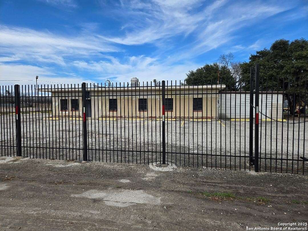 3.33 Acres of Mixed-Use Land for Sale in San Antonio, Texas