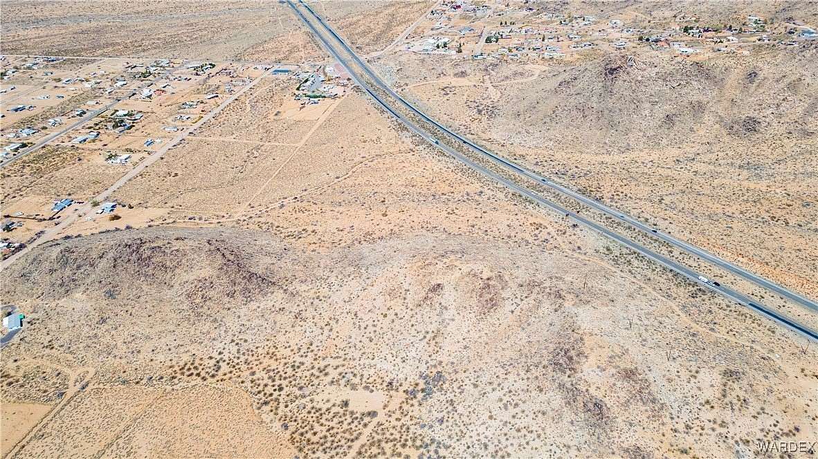 26 Acres of Land for Sale in Golden Valley, Arizona