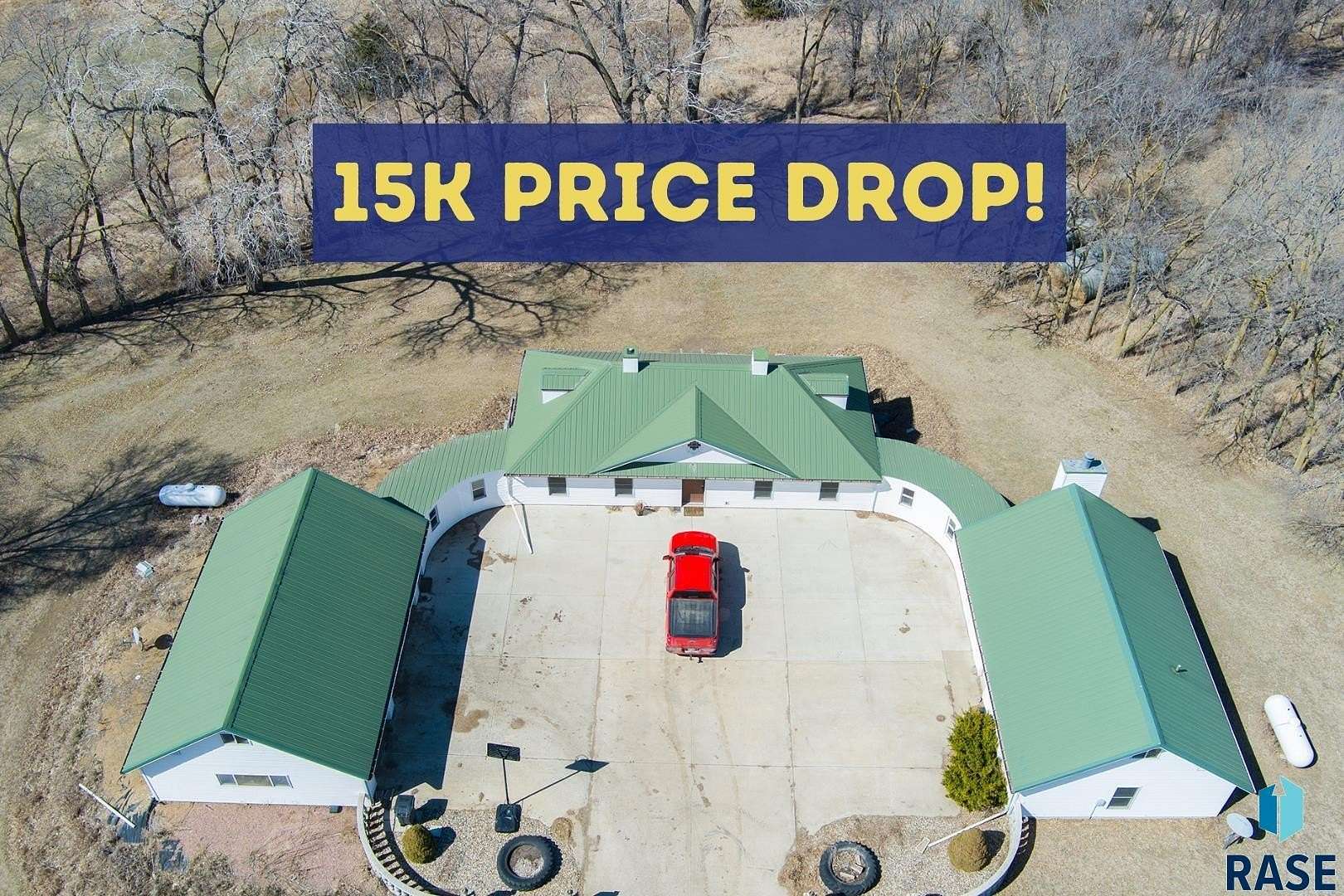 35.2 Acres of Agricultural Land with Home for Sale in Centerville, South Dakota