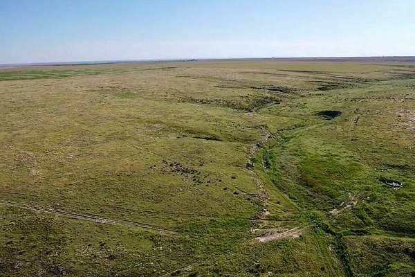 160 Acres of Land for Sale in Syracuse, Kansas