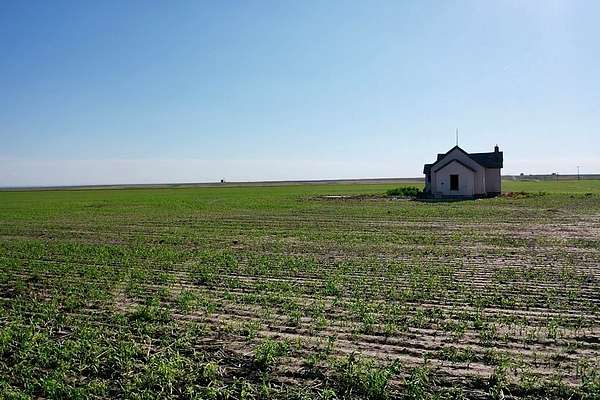 628 Acres of Agricultural Land for Sale in Syracuse, Kansas