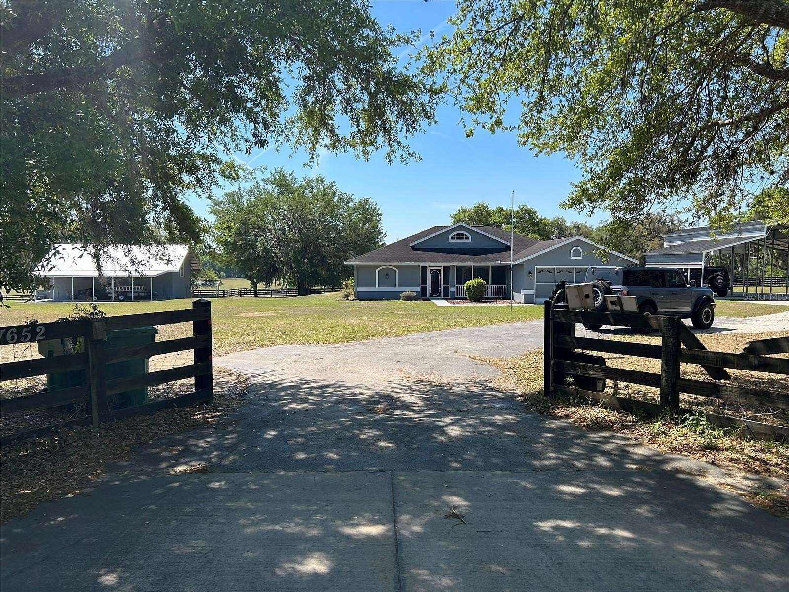 3 Acres of Residential Land with Home for Sale in Floral City, Florida