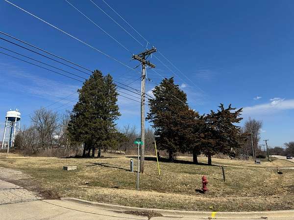 2.72 Acres of Residential Land for Sale in Harvard, Illinois