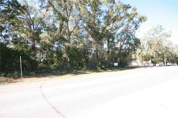 1.5 Acres of Commercial Land for Sale in Ocala, Florida