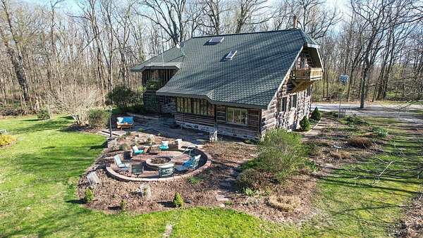 15 Acres of Land with Home for Sale in Mahomet, Illinois