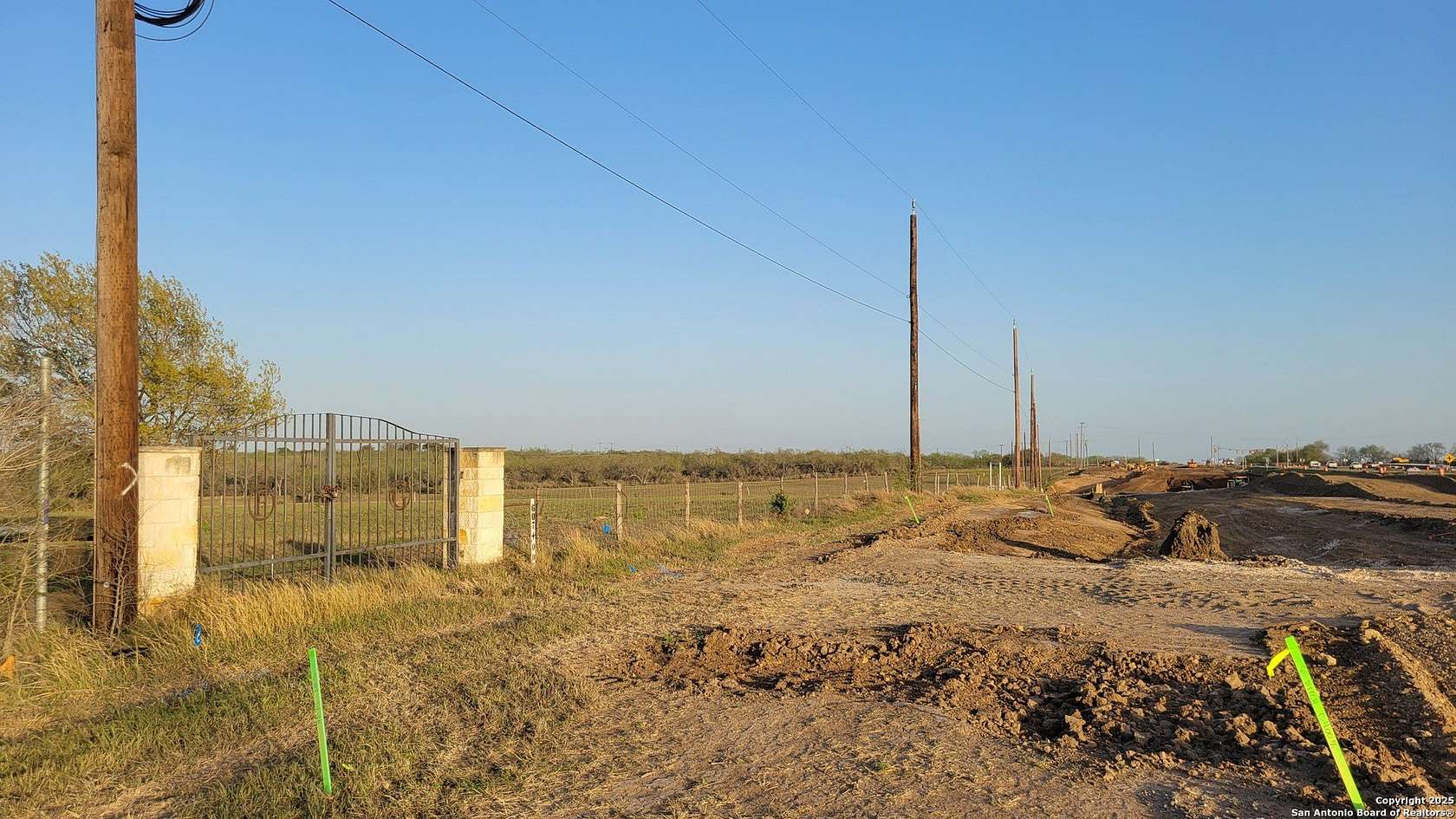 75 Acres of Land for Sale in Adkins, Texas