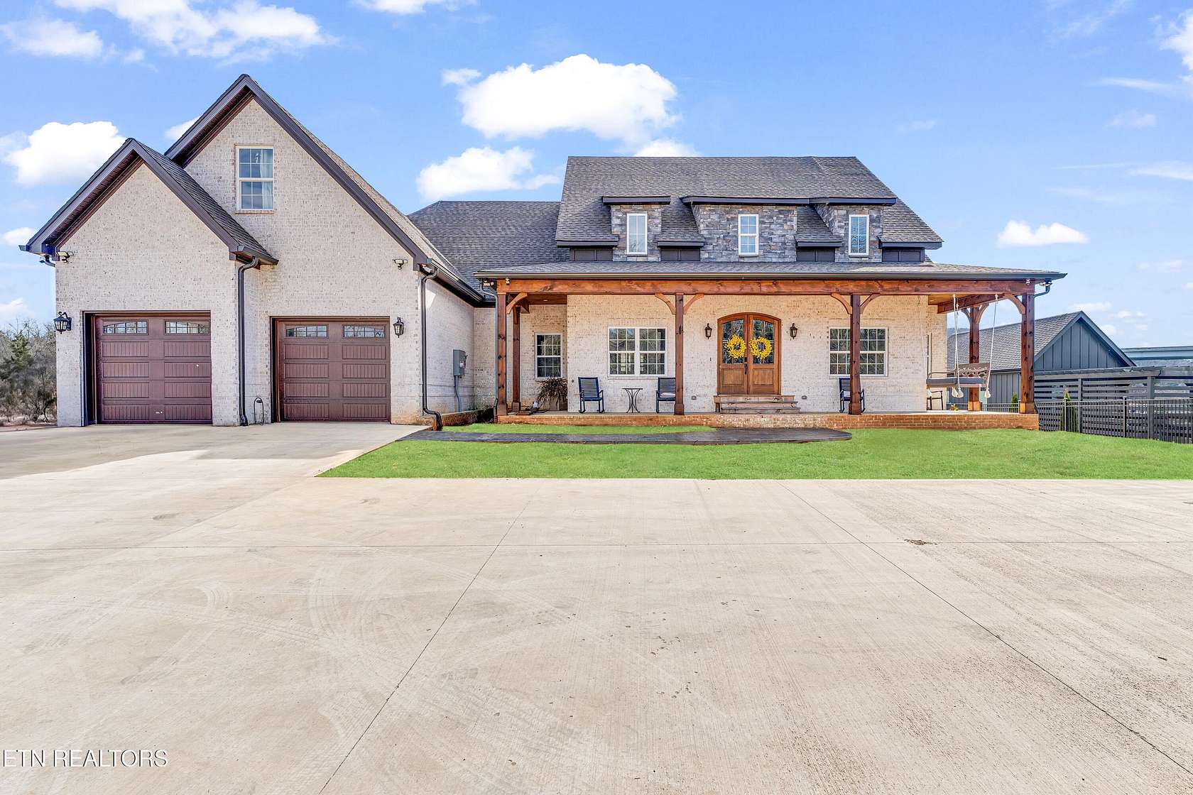 2.38 Acres of Residential Land with Home for Sale in Knoxville, Tennessee