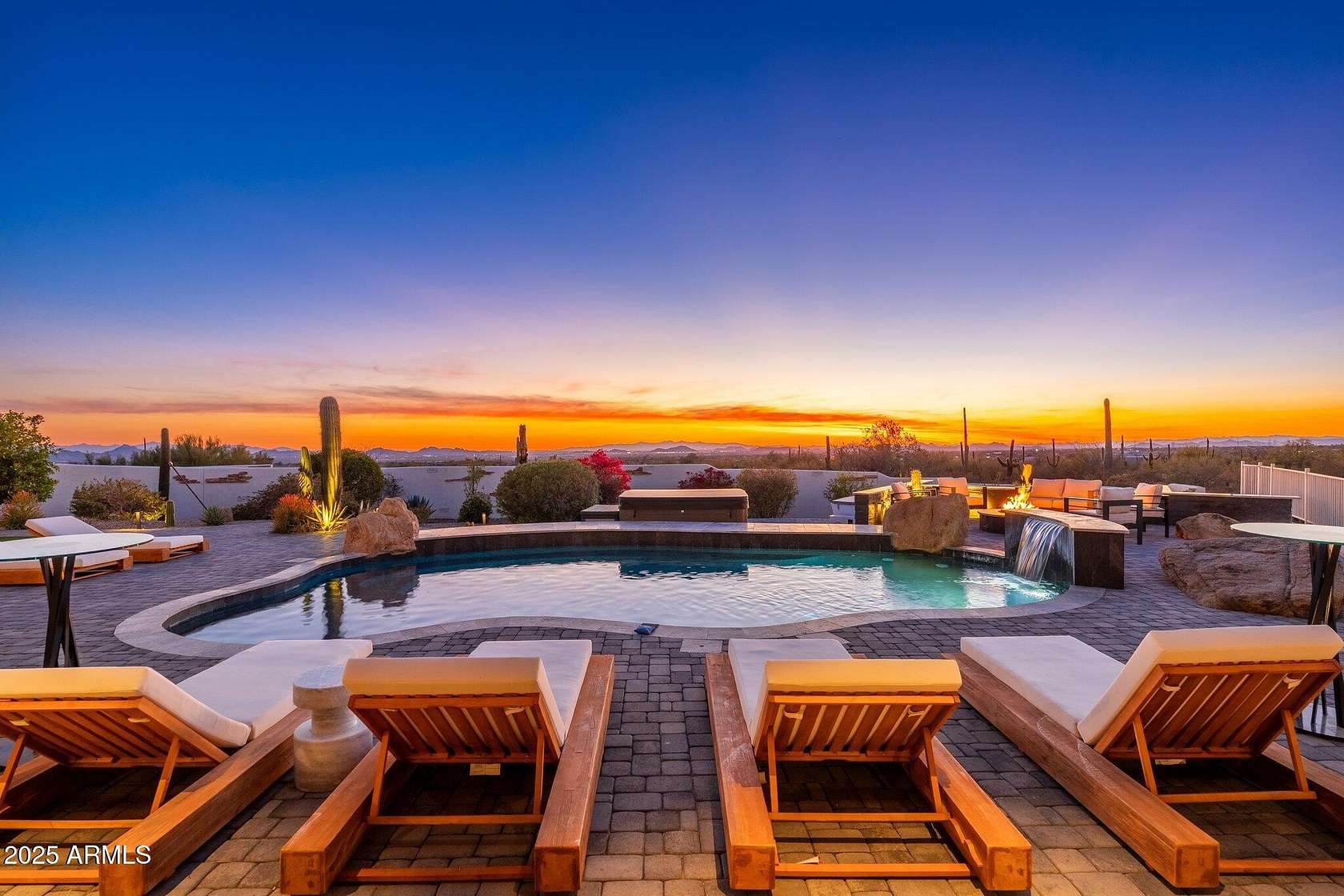 2 Acres of Residential Land with Home for Sale in Scottsdale, Arizona