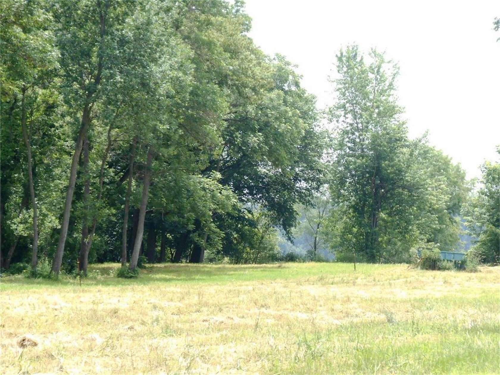 2.44 Acres of Residential Land for Sale in Davenport, Iowa