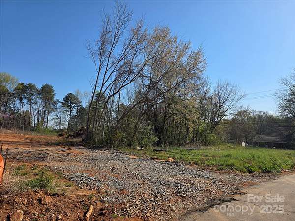 0.92 Acres of Land for Sale in Kings Mountain, North Carolina