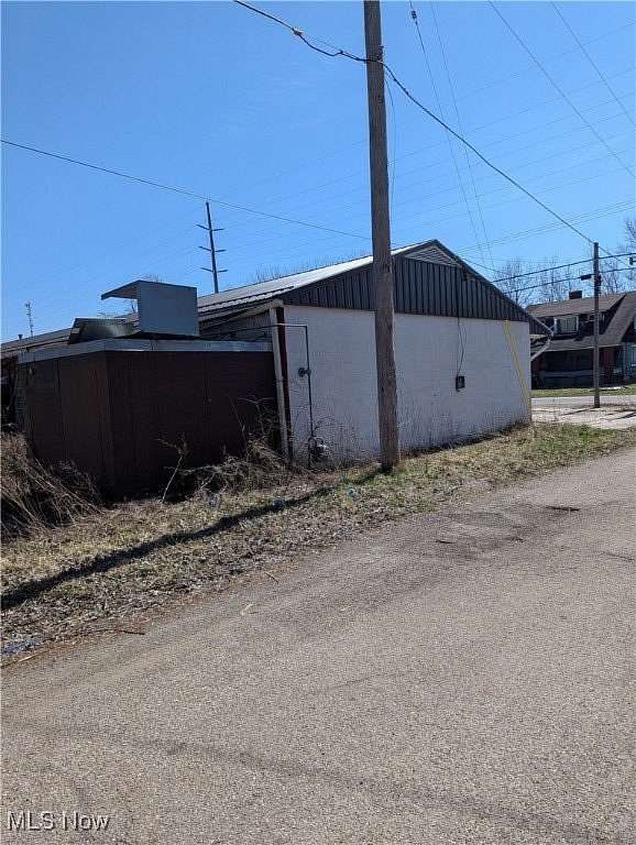 2.64 Acres of Mixed-Use Land for Sale in Alliance, Ohio