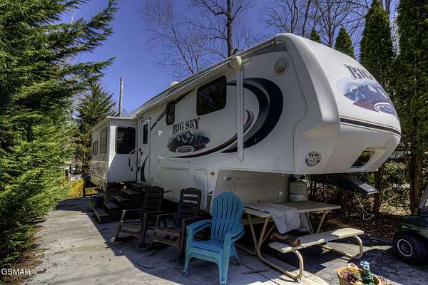 0.06 Acres of Residential Land for Sale in Gatlinburg, Tennessee