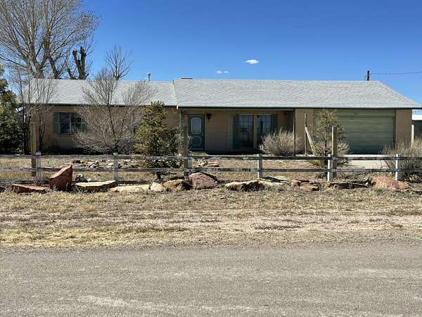 2.19 Acres of Residential Land with Home for Sale in Estancia, New Mexico