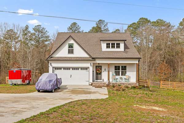 4.73 Acres of Residential Land with Home for Sale in Tunnel Hill, Georgia