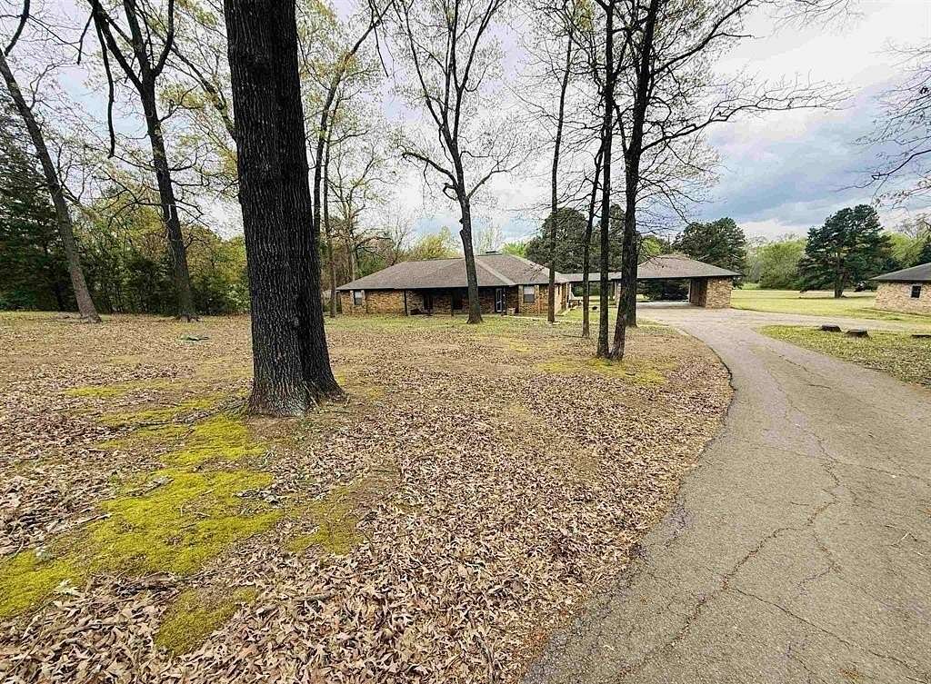 4.3 Acres of Residential Land with Home for Sale in Pittsburg, Texas