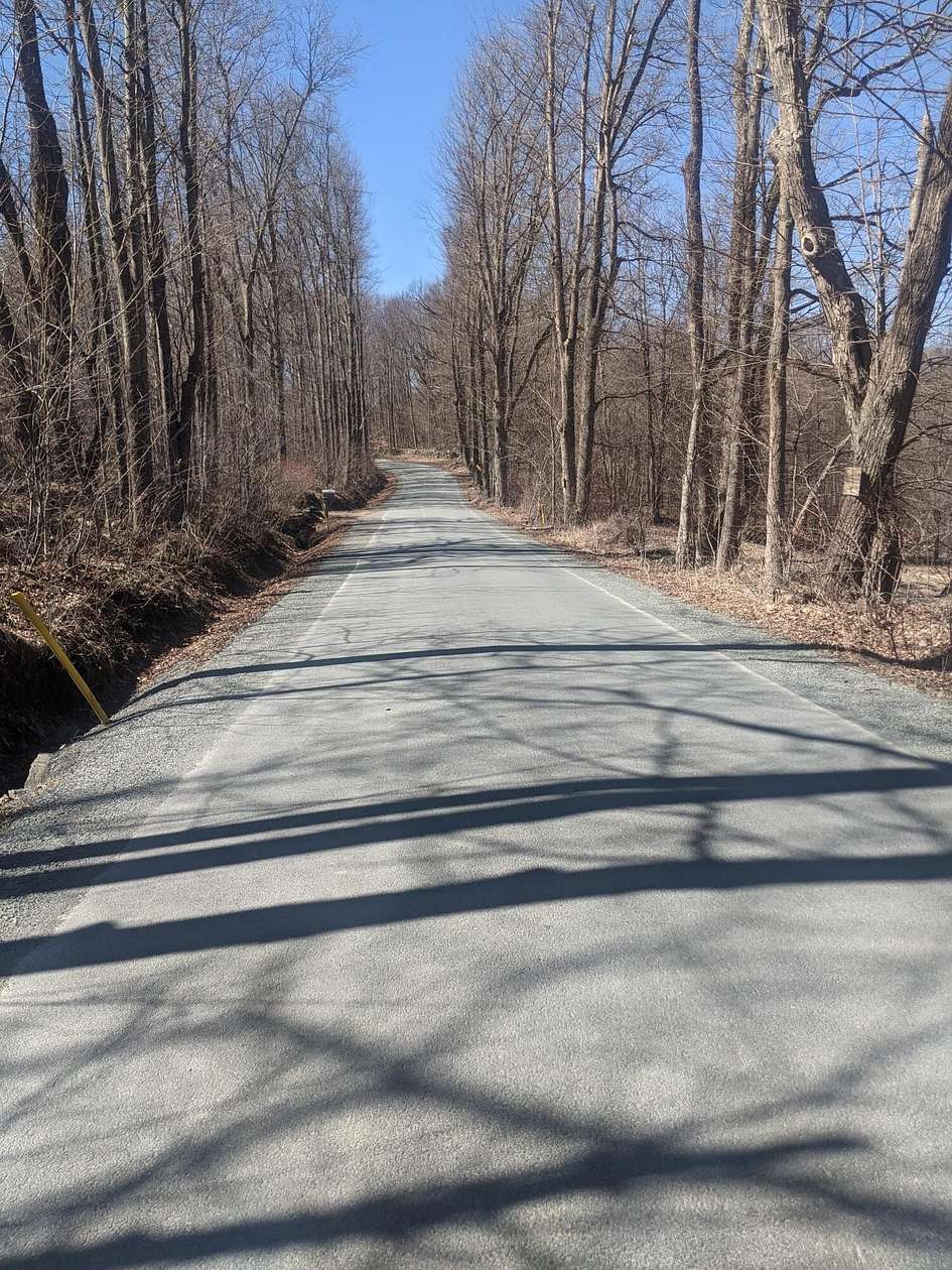 3 Acres of Residential Land for Sale in Moscow, Pennsylvania