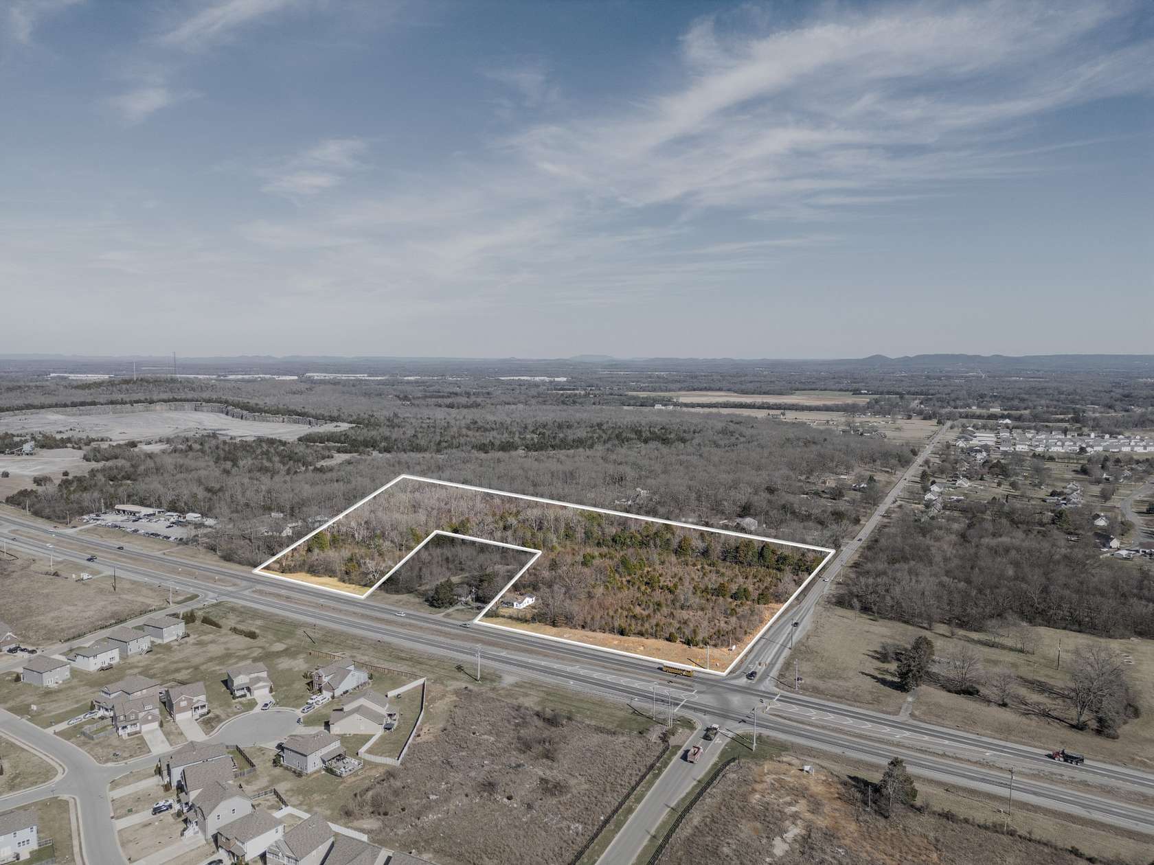 13.5 Acres of Mixed-Use Land for Sale in Murfreesboro, Tennessee