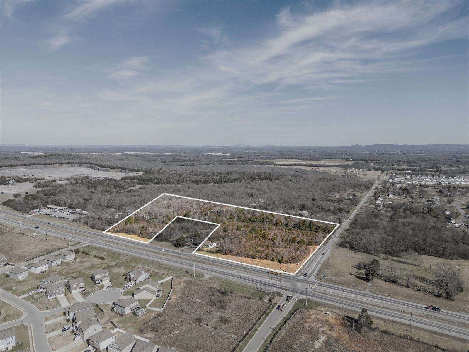 13.5 Acres of Mixed-Use Land for Sale in Murfreesboro, Tennessee
