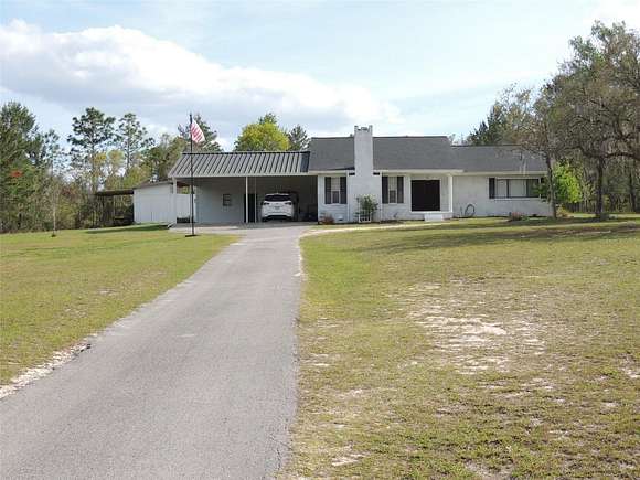 6.39 Acres of Residential Land with Home for Sale in Williston, Florida