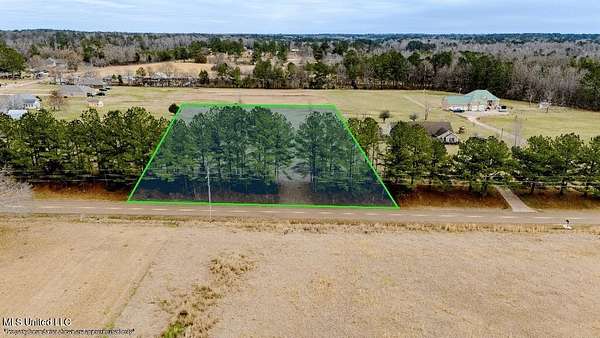 2 Acres of Residential Land for Sale in Canton, Mississippi