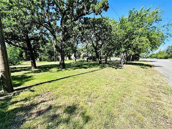 0.16 Acres of Residential Land for Sale in Cross Plains, Texas