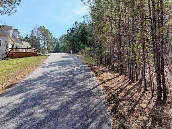 1 Acre of Residential Land for Sale in Blairsville, Georgia